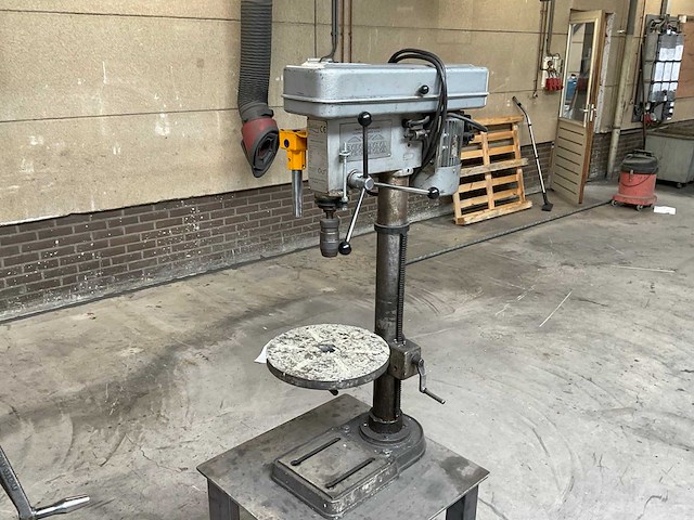Huvema hu 16 tafelboormachine - afbeelding 2 van  7