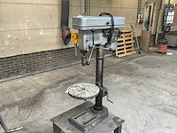 Huvema hu 16 tafelboormachine - afbeelding 2 van  7
