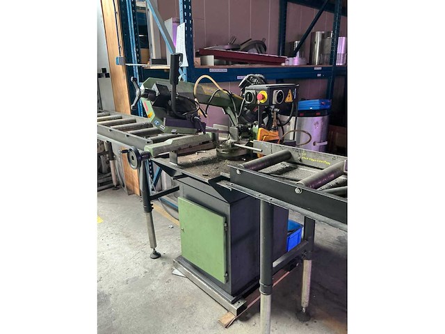 Huvema hu 215 m horizontale bandzaagmachine - afbeelding 2 van  2
