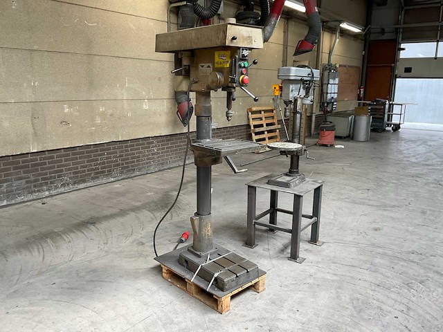 Huvema hu 25 profi kolomboormachine - afbeelding 1 van  8