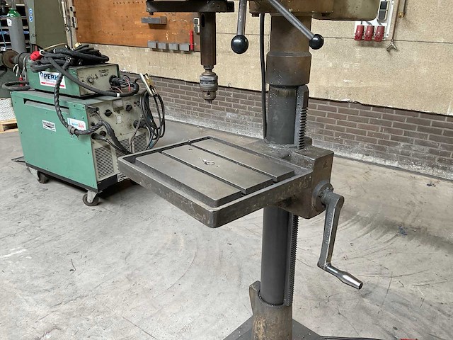 Huvema hu 25 profi kolomboormachine - afbeelding 7 van  8