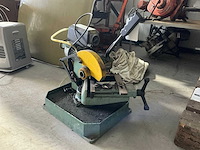 Huvema hu 250 i afkortcirkelzaagmachine - afbeelding 1 van  6