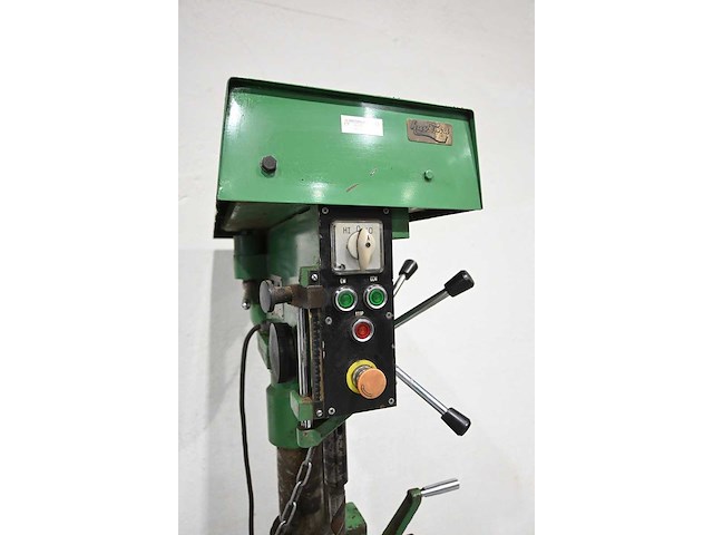 Huvema hu-32 kolomboormachine - afbeelding 4 van  5