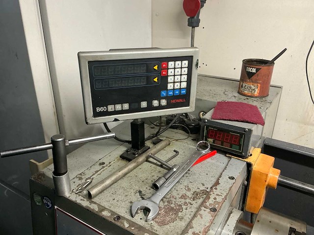 Huvema hu 360 vac x 1000 universele draaibank - afbeelding 21 van  24