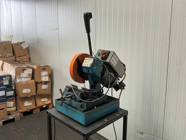 Huvema hu,225 dv afkort cirkelzaagmachine - afbeelding 3 van  8