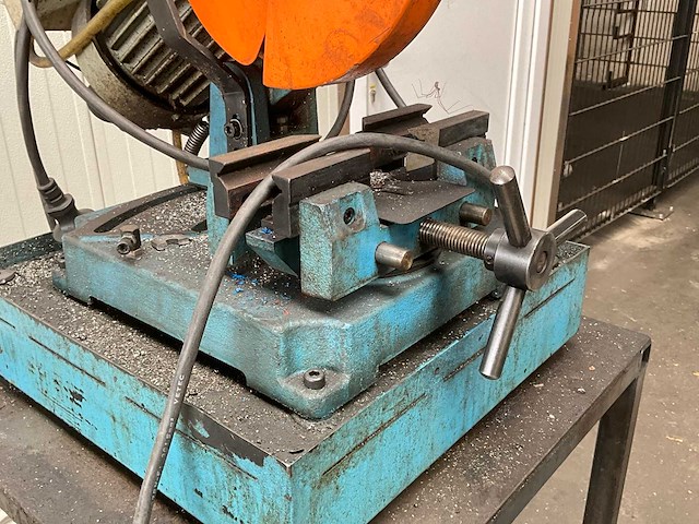 Huvema hu,225 dv afkort cirkelzaagmachine - afbeelding 7 van  8