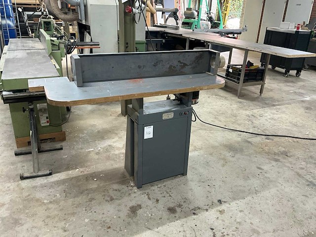 Huvema hu225bds bandschuurmachine - afbeelding 1 van  7