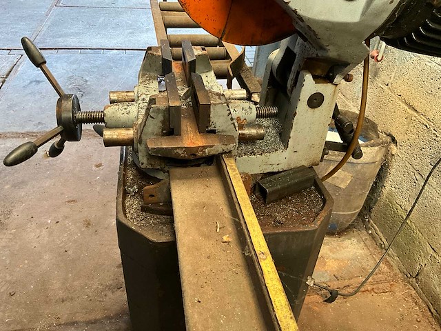 Huvema hu315cs afkortcirkelzaagmachine - afbeelding 5 van  7