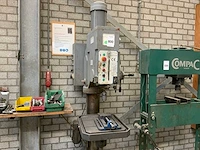 Huvema hu40ti kolomboormachine