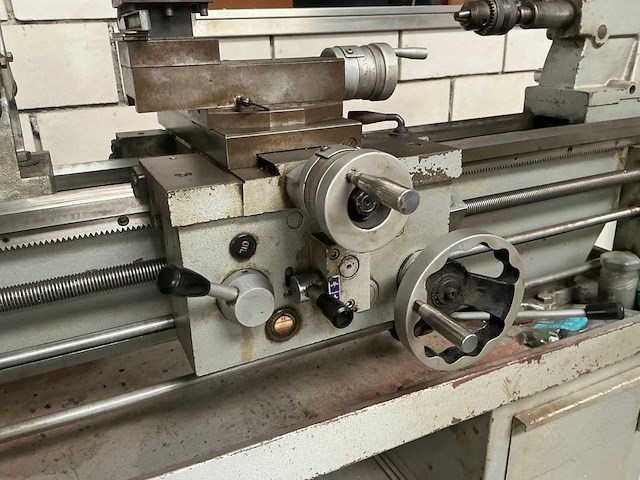 Huvema hu920 universele draaibank - afbeelding 9 van  14