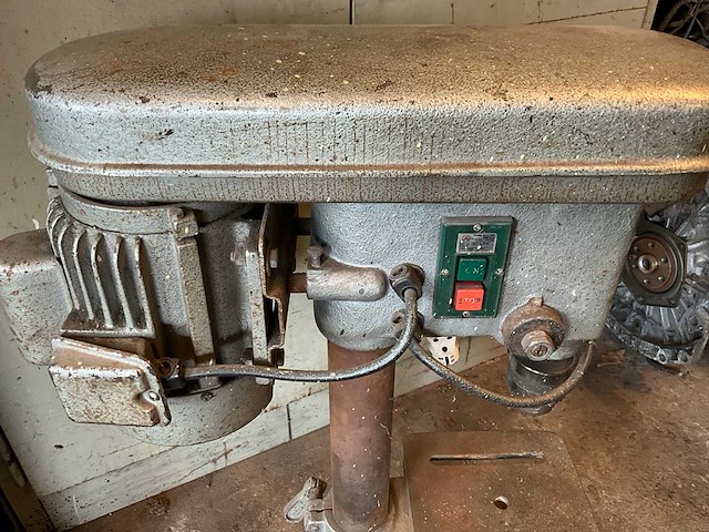 Huvema tafelboormachine - afbeelding 2 van  6