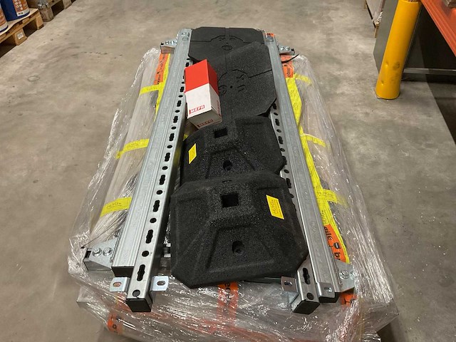 Huyg bv - montageframe (2x) - afbeelding 1 van  4