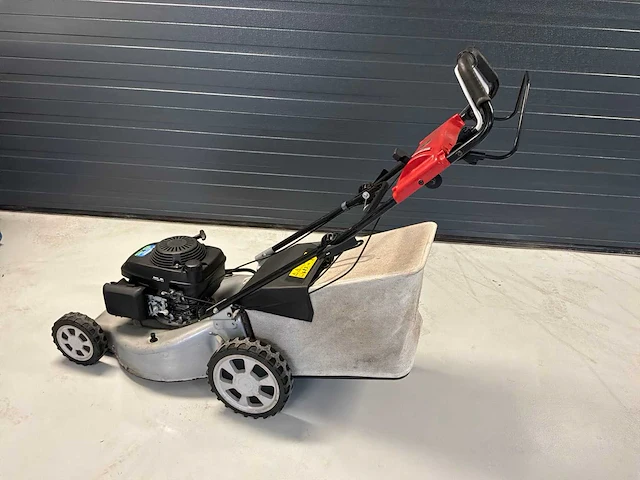 Hvc gt 54 benzine grasmaaier - afbeelding 4 van  7