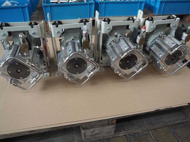 Hyco - ml-348 - vacuum diaphragm pump (4x) - afbeelding 6 van  6