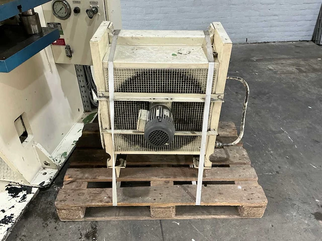 Hydrap - 1986 - hpsb63 - hydraulische pers - afbeelding 10 van  15