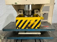 Hydrap - 1986 - hpsb63 - hydraulische pers - afbeelding 11 van  15