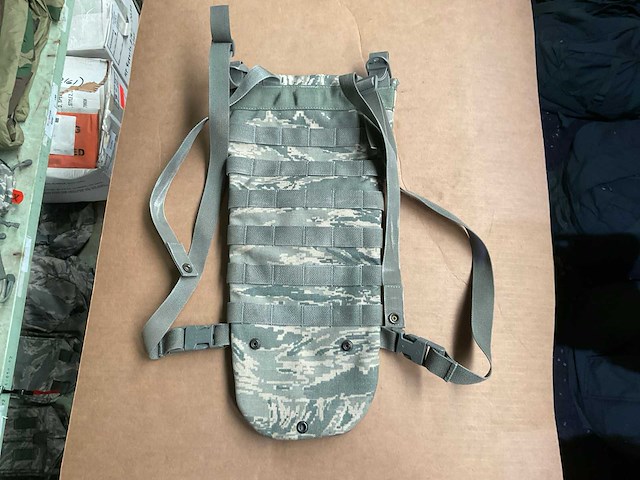 Hydration carrier - afbeelding 1 van  2