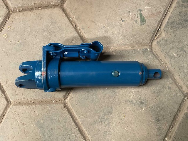 Hydraulic jack - afbeelding 2 van  2