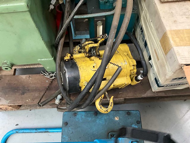 Hydrauliek aggregaat (2x) - afbeelding 5 van  9