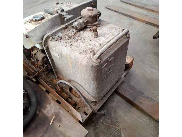 Hydrauliek aggregaat - afbeelding 4 van  6
