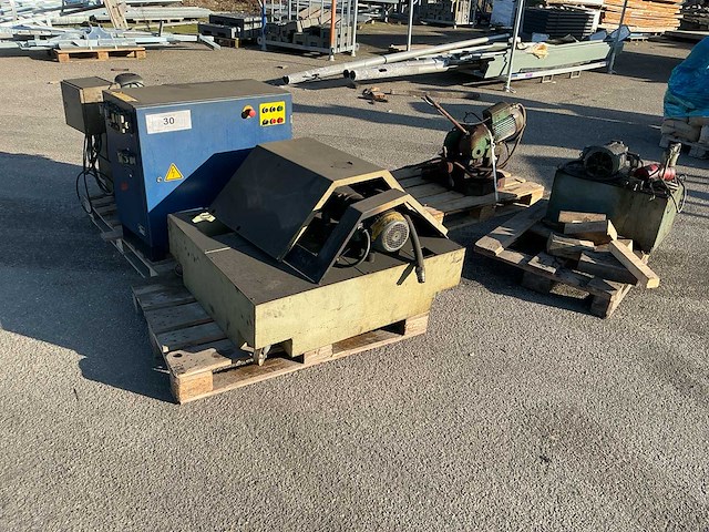 Hydrauliek apparaten - afbeelding 12 van  16