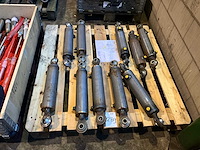 Hydrauliek cilinder (10x) - afbeelding 1 van  5