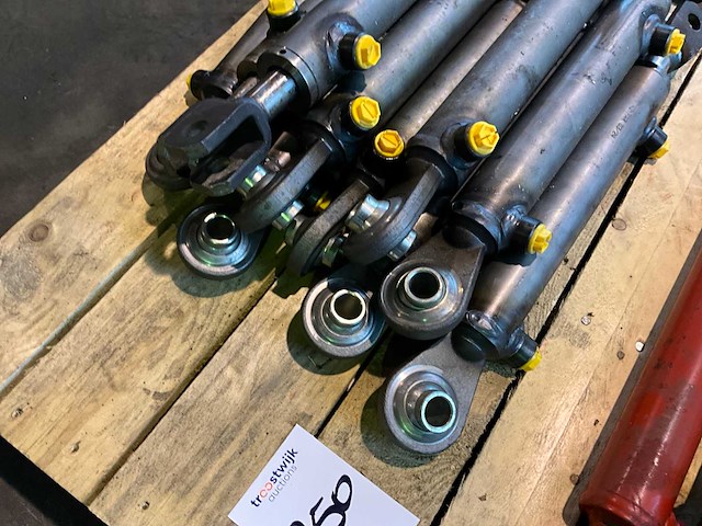 Hydrauliek cilinder (10x) - afbeelding 2 van  3