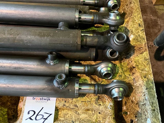 Hydrauliek cilinder (10x) - afbeelding 5 van  5