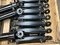 Hydrauliek cilinder (20x) - afbeelding 3 van  4