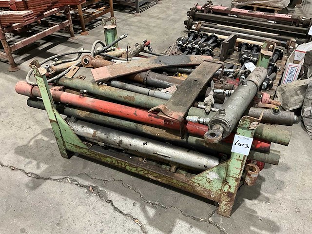 Hydrauliek cilinders - afbeelding 1 van  6