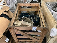 Hydrauliek pilaren + koppelingen - afbeelding 1 van  3