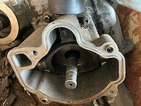 Hydrauliek pomp ( new holland ) - afbeelding 4 van  6