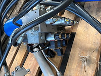 Hydrauliek pomp / verdeelblok - afbeelding 3 van  5