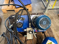 Hydrauliek pomp / verdeelblok - afbeelding 3 van  5