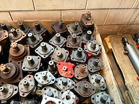 Hydrauliek pompen - afbeelding 5 van  7