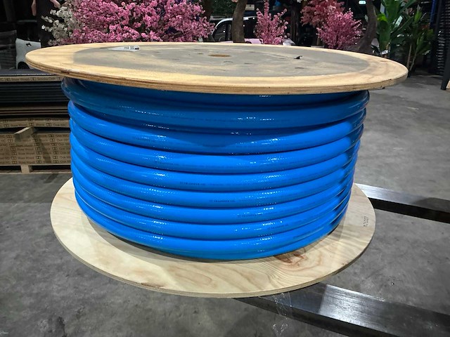 Hydrauliek slang (130 meter) - afbeelding 1 van  13