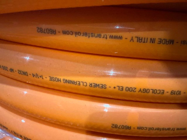 Hydrauliek slang (68 meter) - afbeelding 10 van  12