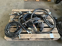 Hydrauliek slangen - afbeelding 1 van  5