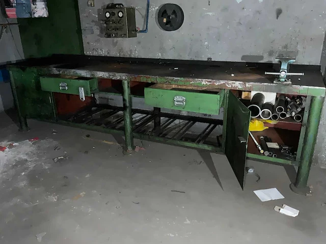 Hydrauliek werkbank - afbeelding 2 van  6