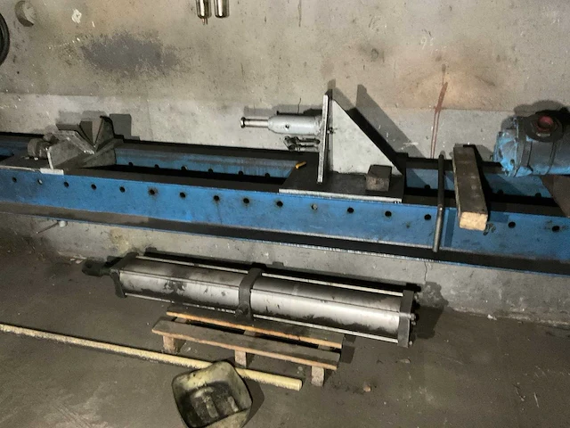 Hydrauliek werkbank - afbeelding 4 van  6