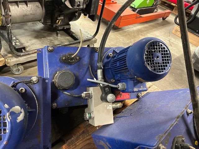 Hydrauliekpomp (4x) - afbeelding 5 van  6