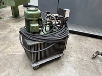Hydrauliekunit met pomp en ventielblok - afbeelding 1 van  6
