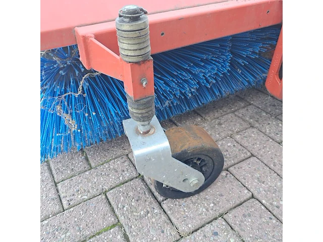 Hydraulisch aangedreven rolbezem, hako, fkm-cm 2000, rood - afbeelding 5 van  21