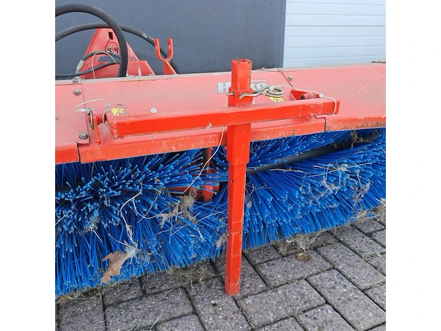 Hydraulisch aangedreven rolbezem, hako, fkm-cm 2000, rood - afbeelding 21 van  21