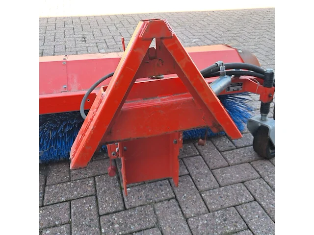 Hydraulisch aangedreven rolbezem, hako, fkm, rood - afbeelding 7 van  20