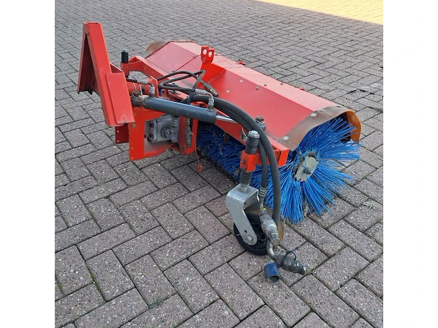 Hydraulisch aangedreven rolbezem, hako, fkm, rood - afbeelding 18 van  20