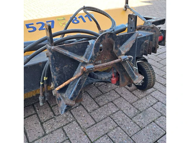 Hydraulisch aangedreven rolbezem, schuitemaker, hf 1500 pa, geel - afbeelding 9 van  24