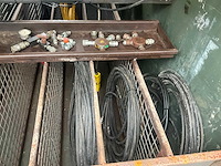 Hydraulisch aggregaat in container - afbeelding 2 van  9