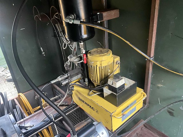 Hydraulisch aggregaat in container - afbeelding 7 van  9