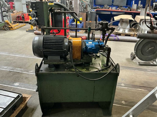 Hydraulisch aggregaat met rexroth ventielen en vickers flow control - afbeelding 3 van  11